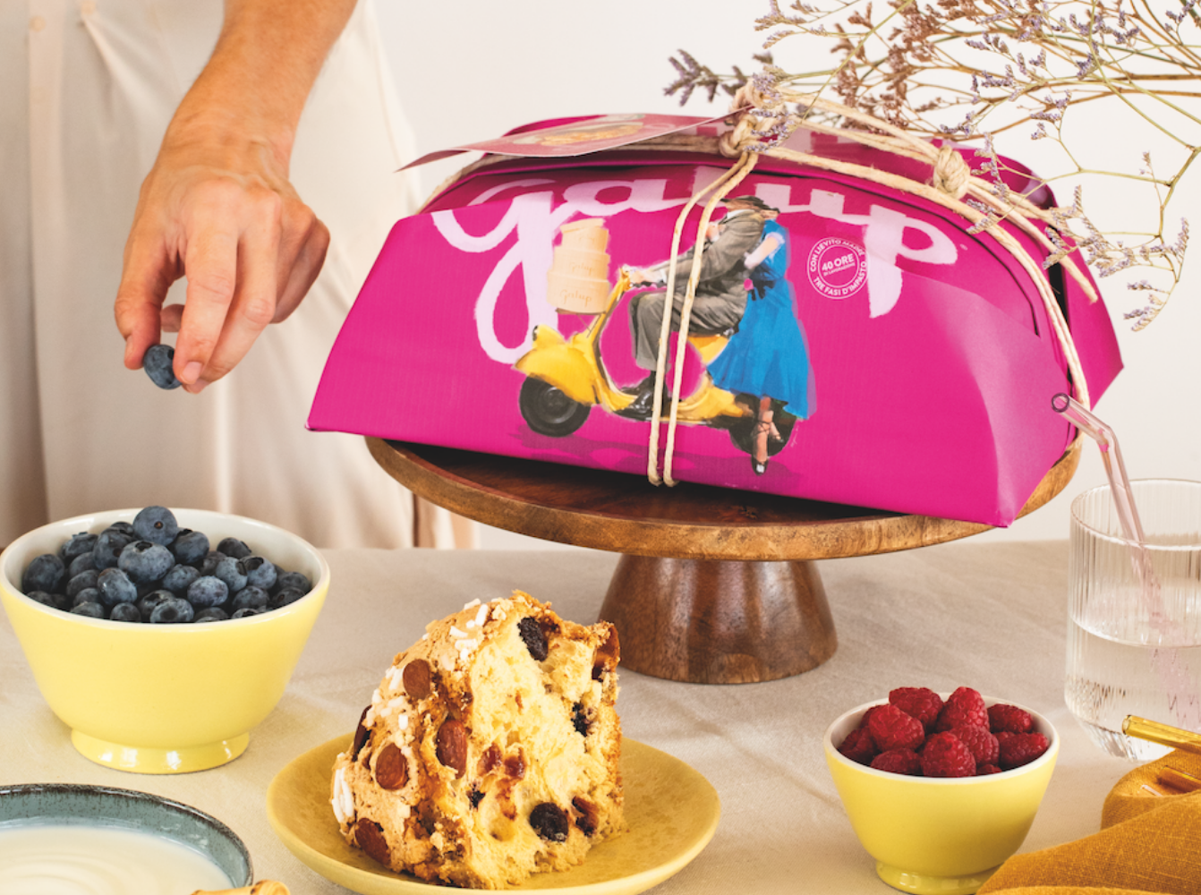 galup-colomba-gran-galup-frutti-di-bosco-e-yogurt-750g image 3
